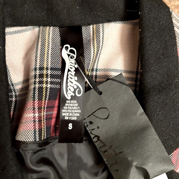 NWT Priorities black with Red plaid detailing jacket - Picture 2 of 5